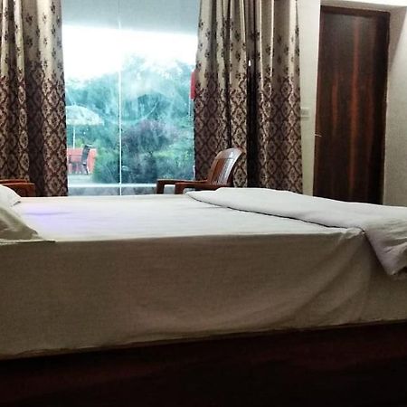Hotel Radha Rani Mahal Khajurāho Eksteriør billede