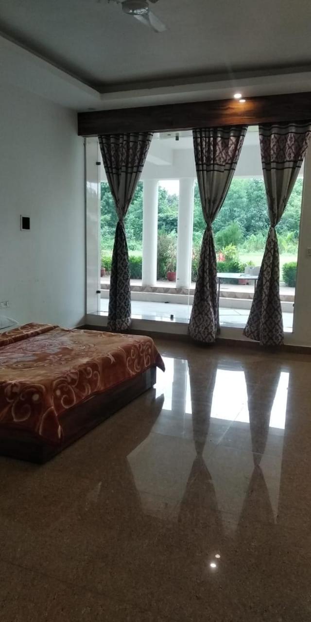 Hotel Radha Rani Mahal Khajurāho Eksteriør billede